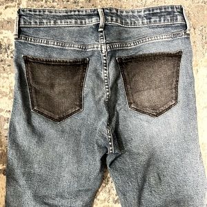 LUCKY BRAND JEANS faded straight leg w/ black pocket detail and rough gems